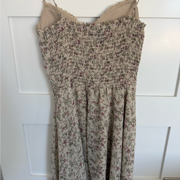 Windsor Floral Smocked Dress romantic smocked - Picture 4 of 6